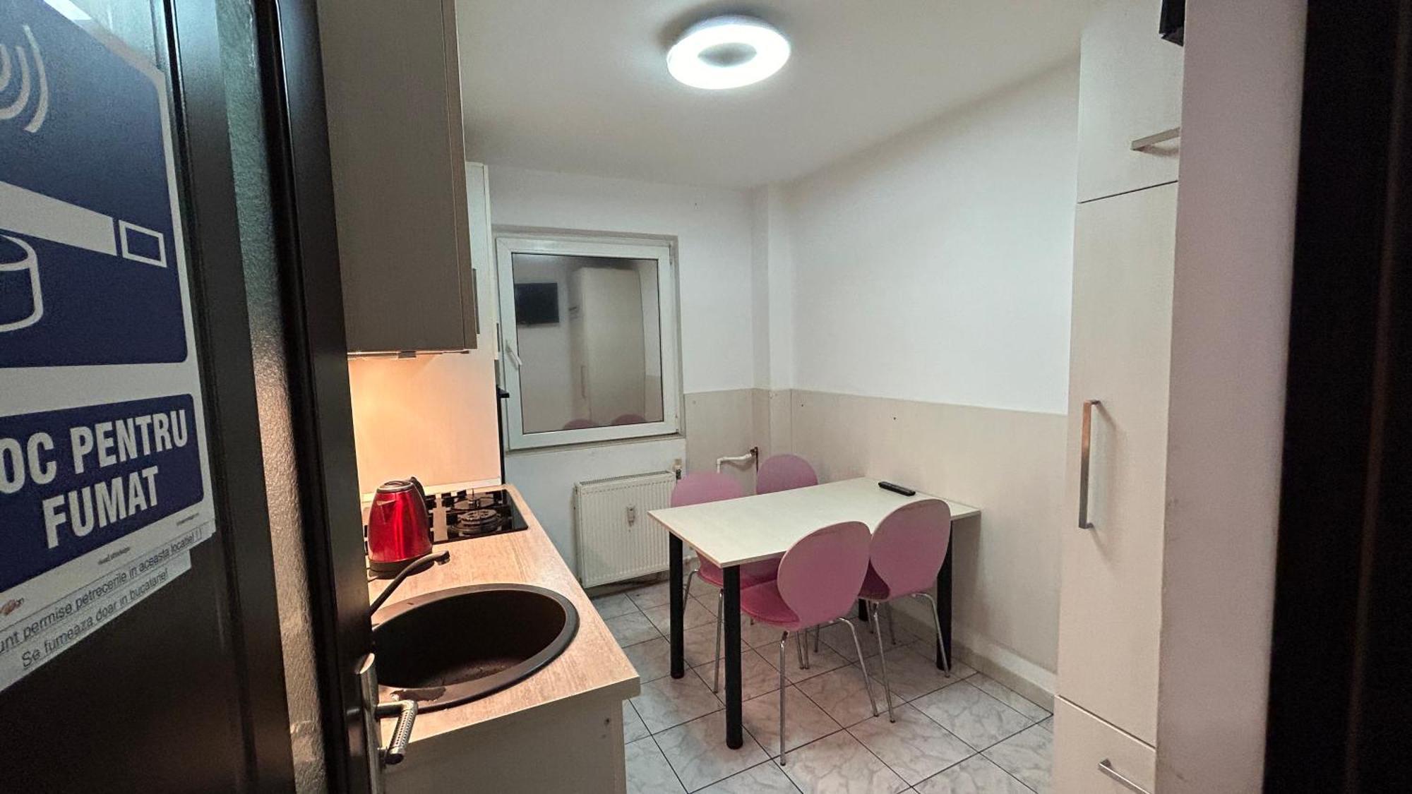 Sleep & Go Parcare Gratuita Self Check-In Apartment Bucharest Exterior photo